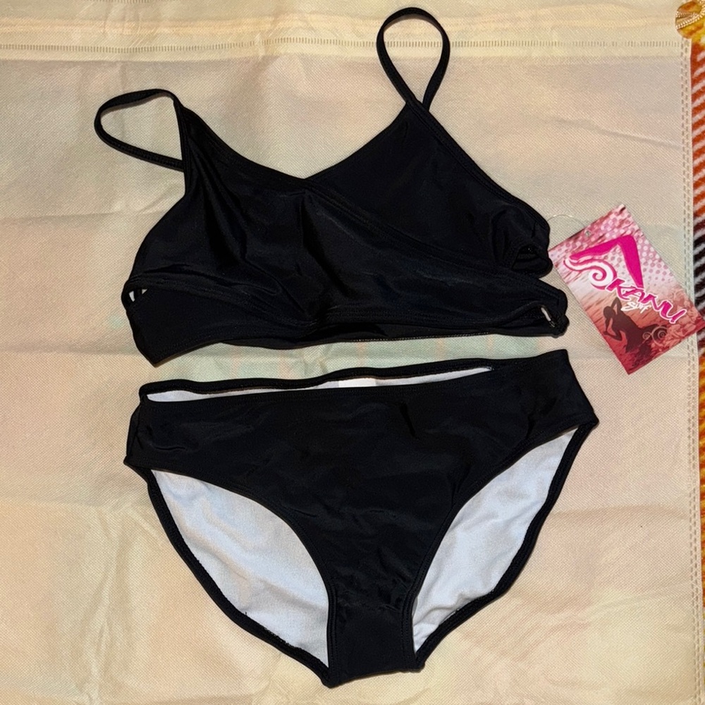 Stylish Black Women's Swimwear Set
